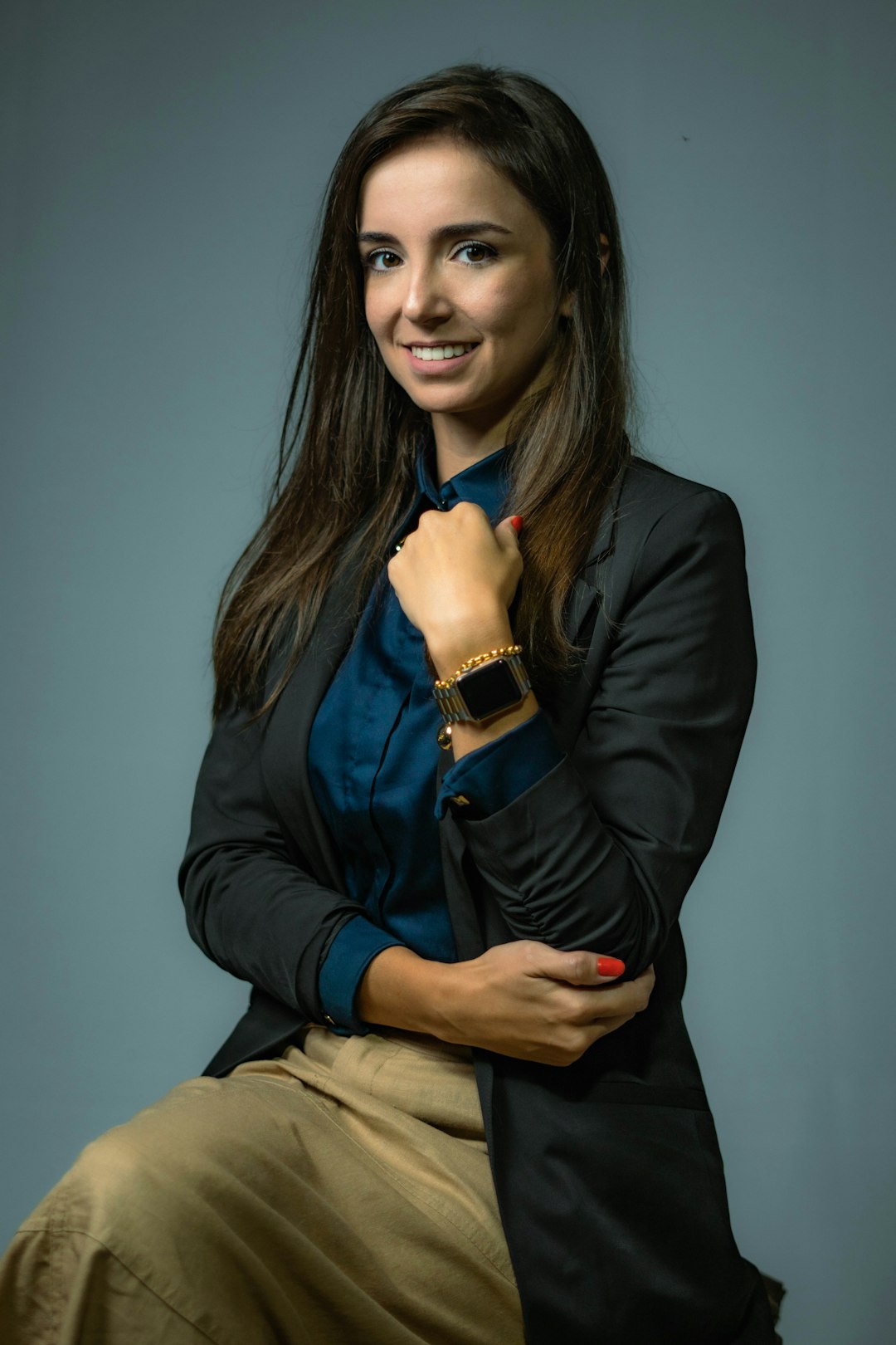 Personal branding photography — confident, purposeful portrait for professionals